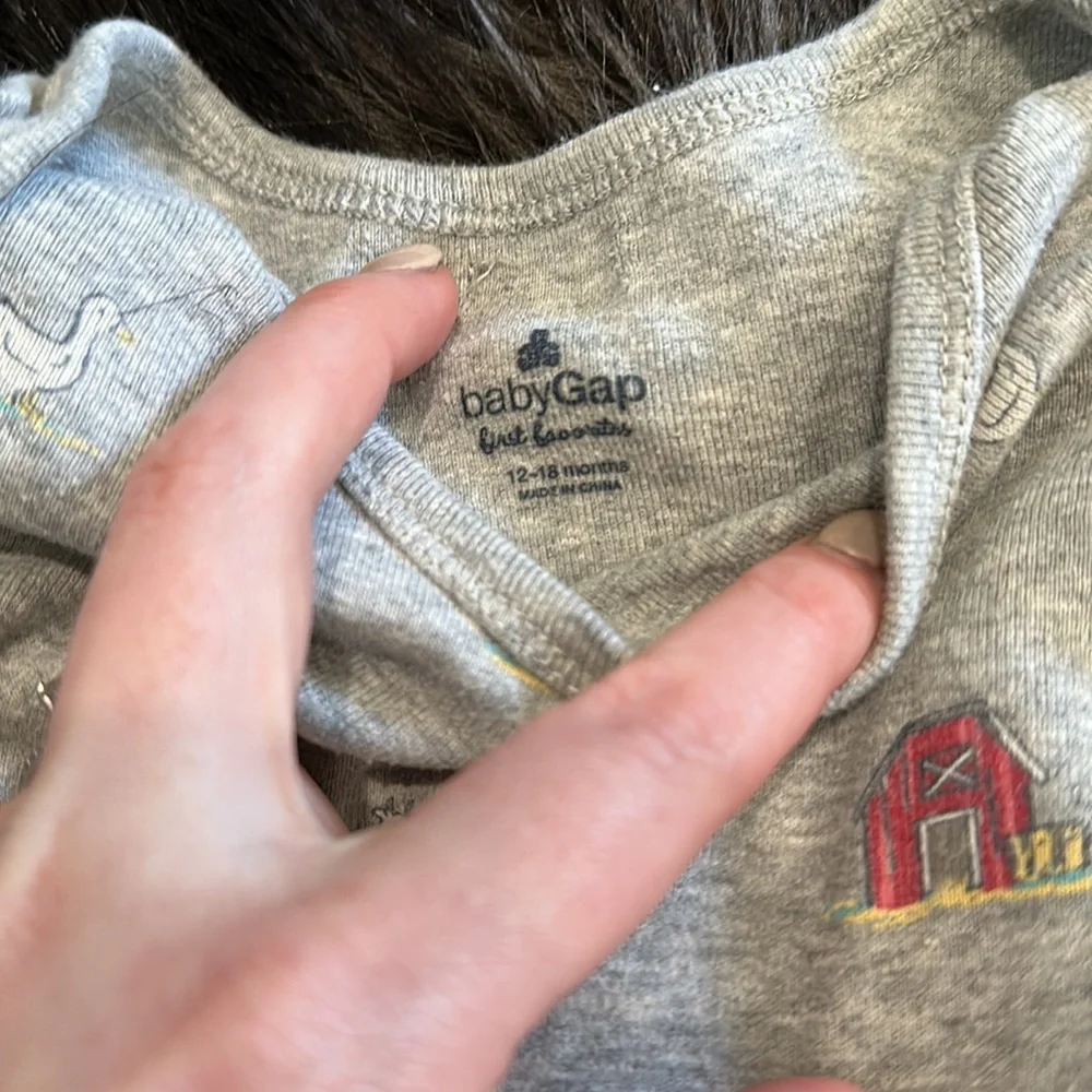 Gap farm onesie 12-18 month